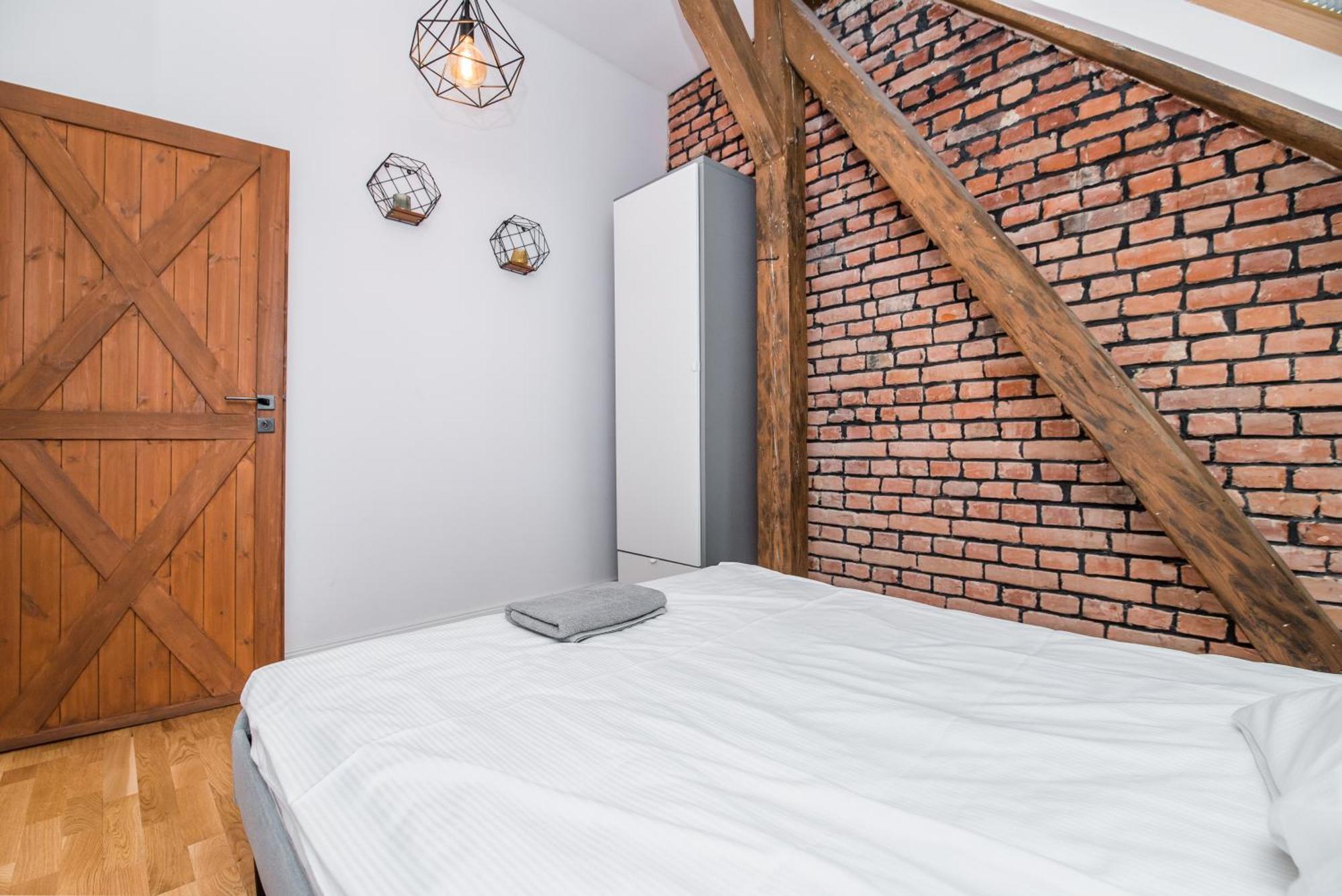 Uroczy Apartament กลีวิตเซ ภายนอก รูปภาพ
