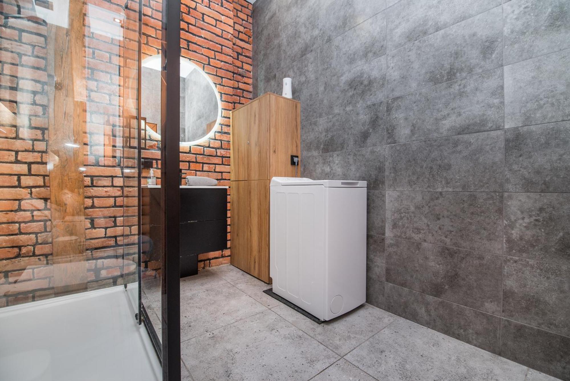 Uroczy Apartament กลีวิตเซ ภายนอก รูปภาพ